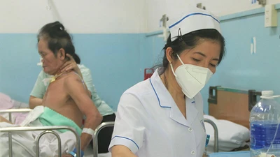 Video: Bệnh nhân vô danh chưa tìm được người nhà để đoàn tụ