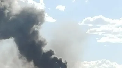 Clip máy bay Boeing chở 159 người bất ngờ bốc cháy