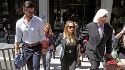 Nói xấu cụ bà, người mẫu Playboy bị 3 năm tù treo