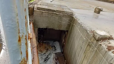 Dân quay video tố cáo doanh nghiệp xả thải ra biển