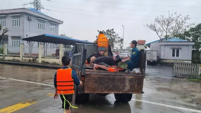 Vụ 8 người ngạt khí: Lúc phát hiện máy phát điện đang nổ, cửa đóng kín