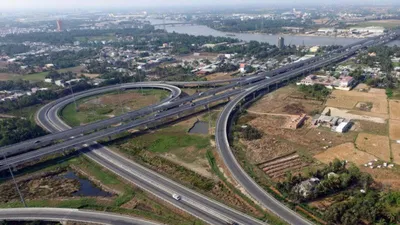 Cao tốc Bắc - Nam khả thi không, mức giá nào hợp lý?