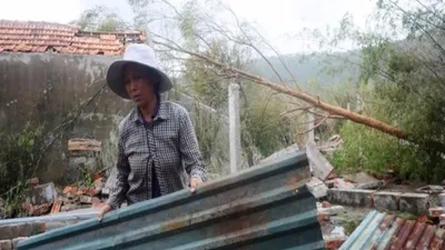 Hỗ trợ gạo khẩn cấp cho người dân Hà Tĩnh