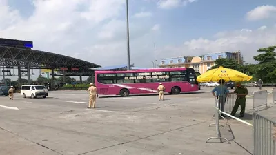 Vận tải hàng hóa 'rối như tơ' vì các địa phương thiếu chủ động