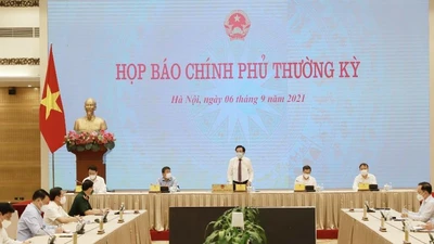 Bộ Quốc phòng đã điều điều động hơn 120.000 người hỗ trợ TP.HCM