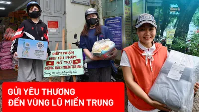 Những chuyến hàng yêu thương từ TP.HCM gửi đến vùng lũ miền Trung