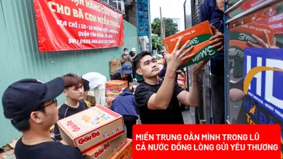 Cả nước hướng về miền Trung: Thắt chặt những vòng tay trong tâm lũ