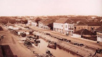 Đường Nguyễn Huệ - dòng kênh thành quảng trường đi bộ đầu tiên