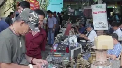 Phiên chợ đồ cổ độc nhất ở miền Tây