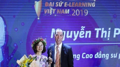Cô giáo dạy học trò khiếm thính thành đại sứ E-Learning
