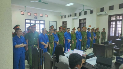 Quân Idol cùng 3 đàn em bị tuyên án tử hình