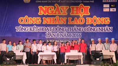 Công nhân háo hức tham gia tìm hiểu pháp luật 