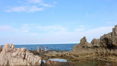 Đến Hang Rái, ôm trọn biển cả vào lòng