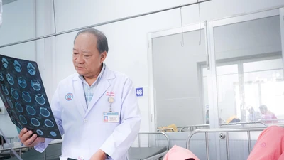 Tai nạn trên cao tốc Vĩnh Hảo - Phan Thiết: 2 mẹ con cấp cứu tại Bệnh viện Chợ Rẫy