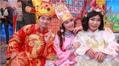 Diễn viên Táo Quân hội ngộ trong chương trình đầu năm