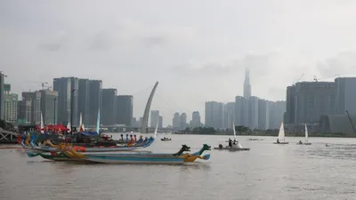 Phát triển đường ven sông và nhiều sản phẩm du lịch đường thủy mới