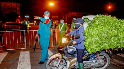 Tái lập chốt, người dân vào Gò Vấp phải xuất trình CCCD/CMND