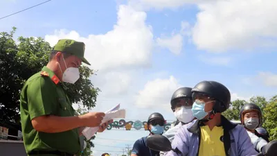 Nới lỏng giãn cách, người dân các tỉnh vào lại TP Cần Thơ khá nhiều