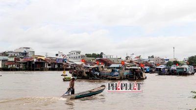 Cần Thơ khai mạc Ngày hội Du lịch 'Văn hóa chợ nổi Cái Răng'