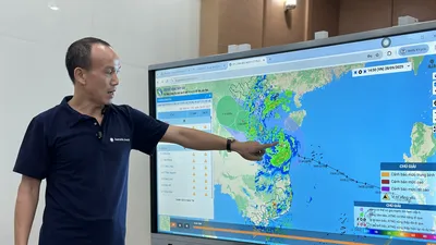Khẩn cấp: Tối nay, Thanh Hoá - Bắc Quảng Trị sẽ chịu gió mạnh nhất của bão số 10