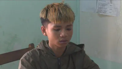 Đi cùng 2 bạn gái, thanh niên bị cướp 20.000 đồng