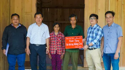 Bạn đọc Pháp Luật TP.HCM giúp 'trưởng thôn gỡ rối' có nhà mới