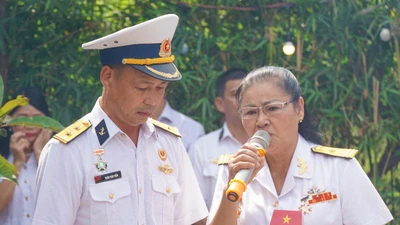 Lễ tưởng niệm 64 anh hùng liệt sĩ bảo vệ Gạc Ma