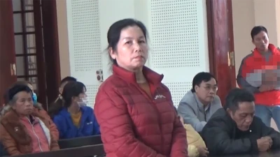 Bán cháu gái xinh đẹp sang Trung Quốc lấy 5 triệu tiền công