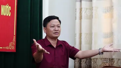 Bí thư phường cứu 3 trẻ em đuối nước: ‘Vợ khóc nói sao anh liều vậy’