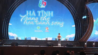 Hà Tĩnh có phố ẩm thực Nguyễn Du và khai trương du lịch biển 