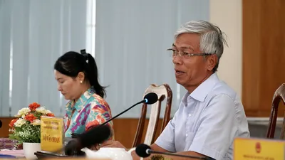 Xây dựng đội ngũ cán bộ huyện Cần Giờ để phục vụ một đô thị lớn