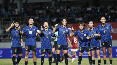 Bóng đá Thái Lan đè bẹp Indonesia 8-0, thách thức nhà vô địch Việt Nam