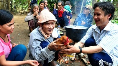 Cha con “người rừng” ở Quảng Ngãi bây giờ ra sao?