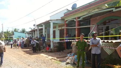 Vụ ba mẹ con bị đâm chết ở Long An: Trên cổ đều có vết cắt