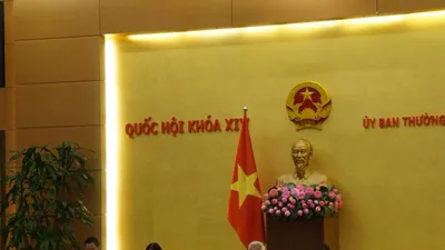 Thầy giáo cũng xâm hại học sinh