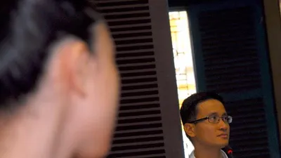 Phương Nga cương quyết im lặng, không trả lời luật sư