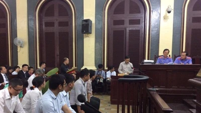 Vụ VN Pharma: VKS đề nghị nhắc nhở thứ trưởng Bộ Y tế