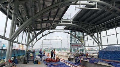 Gấp rút hoàn thiện các nhà ga metro số 1