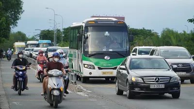 Hôm nay, người dân trở lại TP.HCM không còn bị kẹt xe