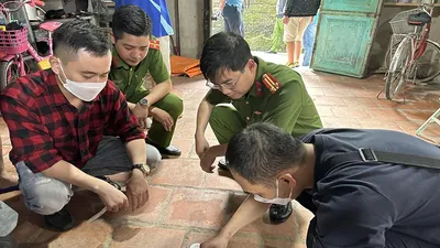 1 phụ nữ 60 tuổi vừa mãn hạn tù do buôn bán ma túy bị bắt vì 'ngựa quen đường cũ'