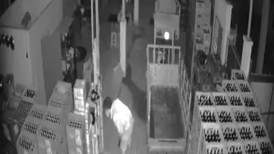 Trộm đột nhập đại lý bia bị camera ghi lại