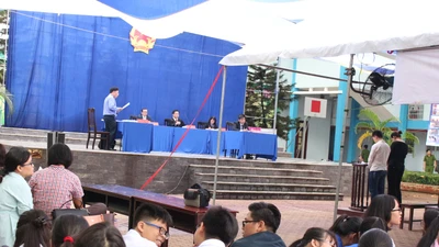 Giáo dục pháp luật cho học sinh qua phiên tòa lưu động