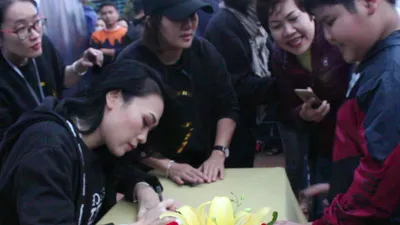 Mỹ Tâm 'quẩy' cùng khán giả Đà Nẵng với 'Tâm 9'