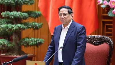 Thủ tướng: Đẩy mạnh thương mại hóa sản phẩm công nghiệp quốc phòng