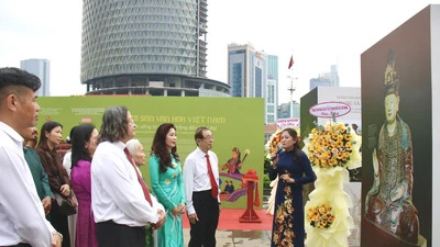 TP.HCM: Gần 200 hiện vật kể câu chuyện di sản văn hóa Việt Nam