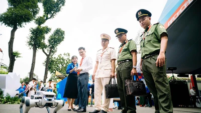 500 đại biểu dự Đại hội Đoàn TNCS Hồ Chí Minh TP.HCM lần I