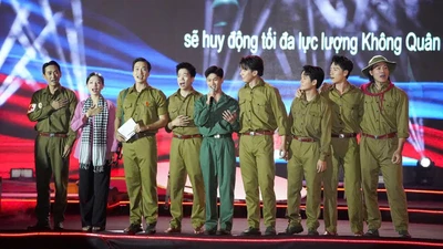 Làn Sóng Xanh 2025: Nguyễn Hùng xứng đáng đề cử; Hồng Nhung, Quang Linh nhận giải thành tựu