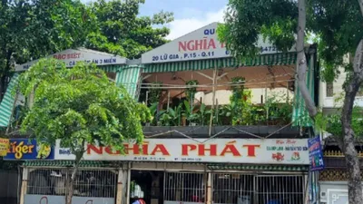 TP.HCM: Tạm thời phong tỏa quán ăn liên quan ca nghi COVID-19