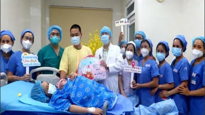 TP.HCM chào đón các công dân nhí ra đời ngay thời khắc giao thừa Nhâm Dần 