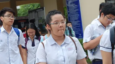 Clip đề Hóa học khó khiến thí sinh ‘méo mặt’